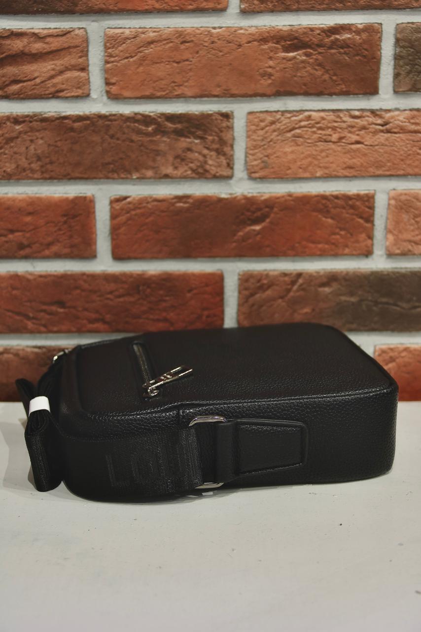 Master Quality Hand Carry LV-32