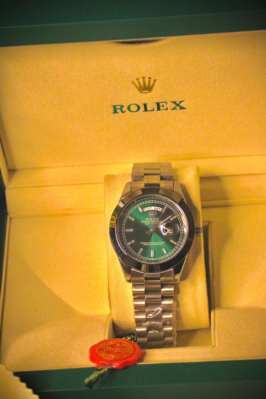RLX  Sophisticated Day & Date S-90